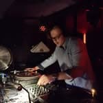 Daniel Neighbour (@djneighbour)