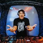 𝐍𝐈𝐆𝐇𝐓𝐒𝐓𝐀𝐋𝐊𝐄𝐑 (@dj.nightstalker)