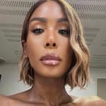 𝐇𝐨𝐧𝐞𝐲 𝐃𝐢𝐣𝐨𝐧 (@honeydijon)