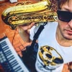 Joel Elian Fussero (@jowi__music)