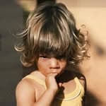 Molyness (@molyness_)