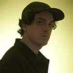 Roberto (@cabizbajomusic)