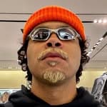 VICTOR LOU (@victorloumusic)