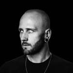 𝐙𝐎𝐌𝐁𝐎𝐘 (@zomboy)