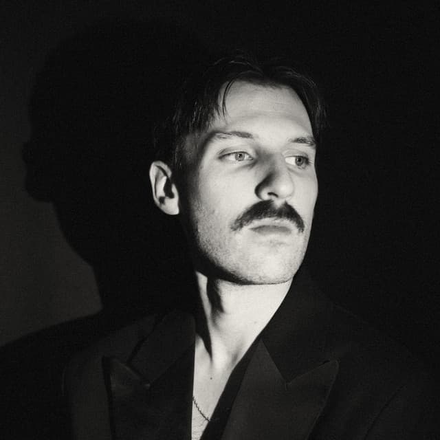Adrian Roman