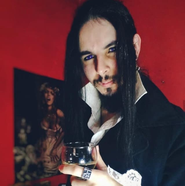 Adrian Suirady