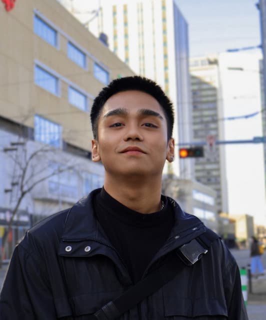 Aeron. J