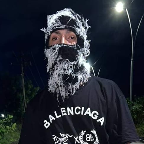 Aguzz