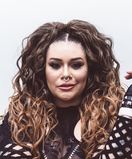 Aila Menezes