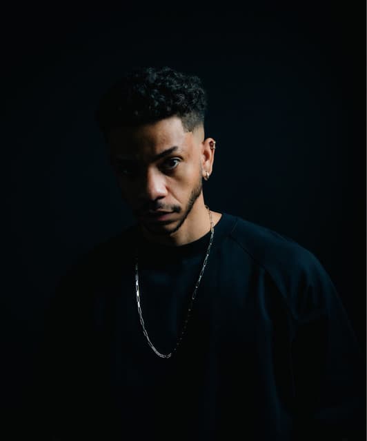 Akashi Cruz