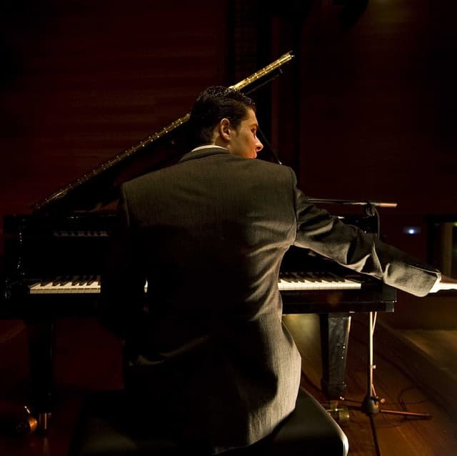 Alejandro Clavijo
