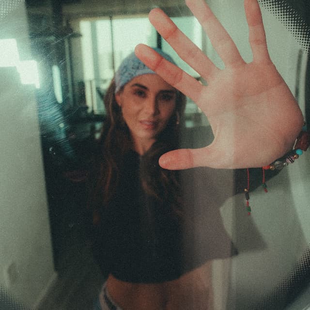 Ana J