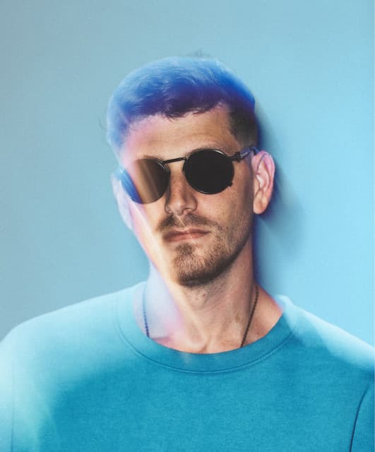 Avi Snow