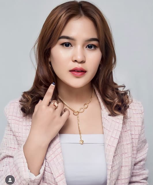 Bulan Triana