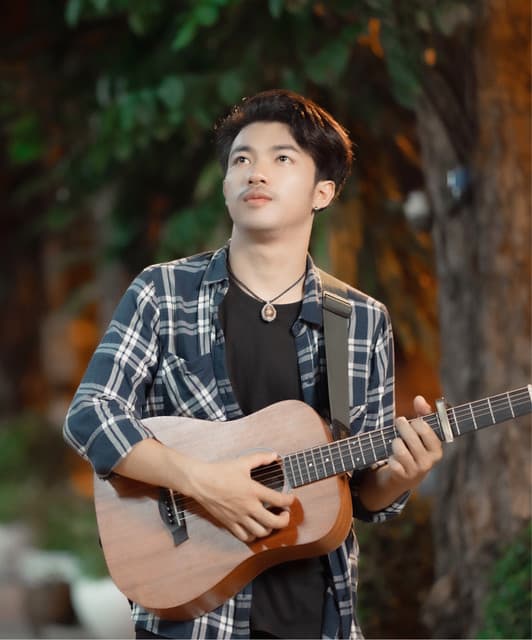 บิว สรรชัย
