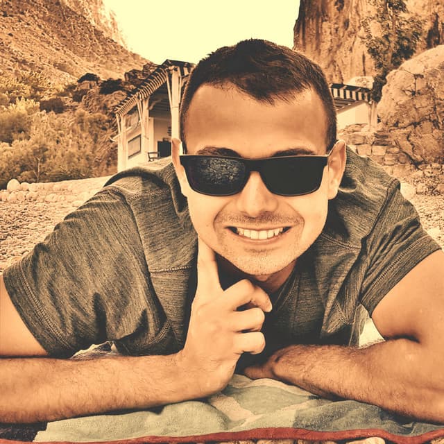 Daniel Simon