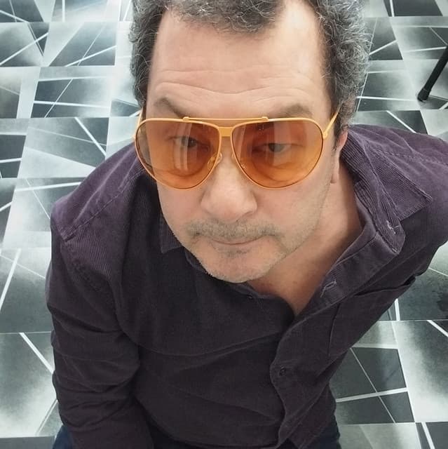 Dennis G.