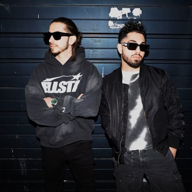 DEUX SAINTS
