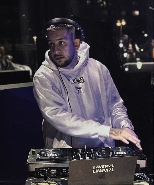 DJ ORELHA MPC