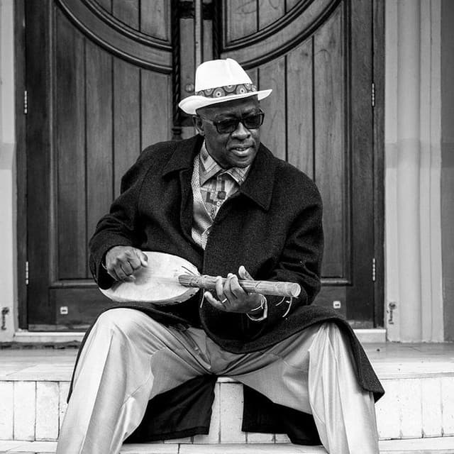 Don Laka