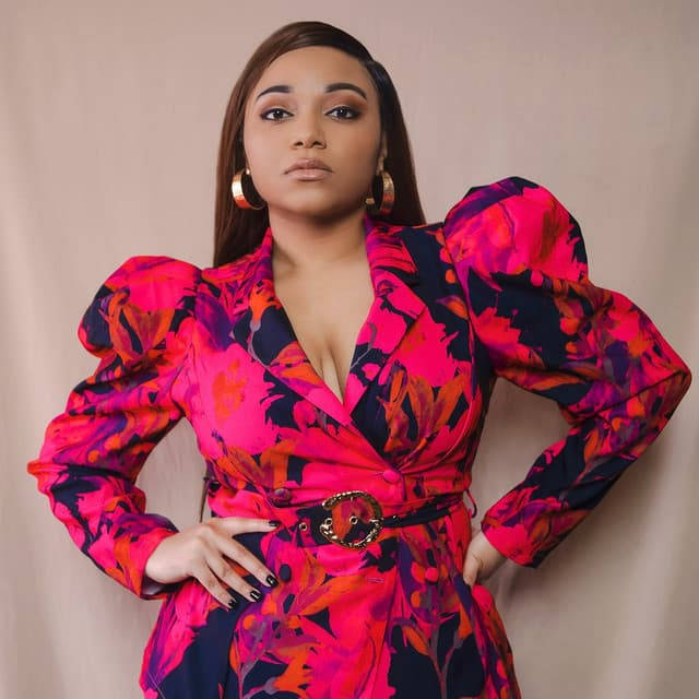 Jasmine J Walker