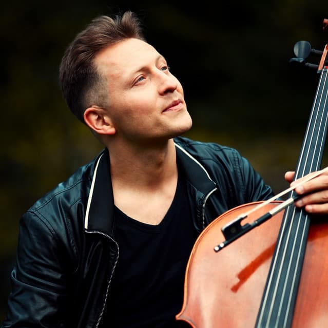 Jodok Cello