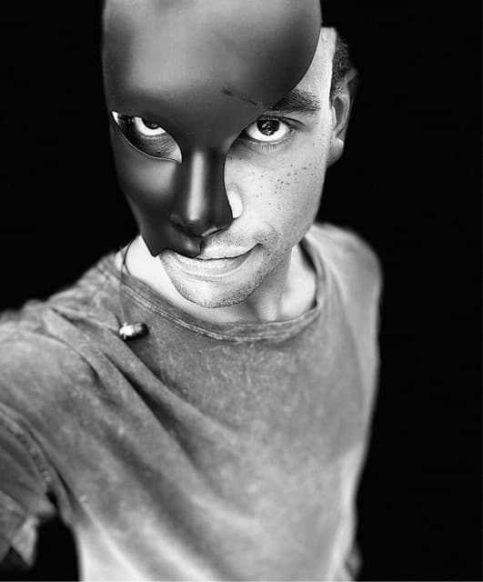 Johnny D.