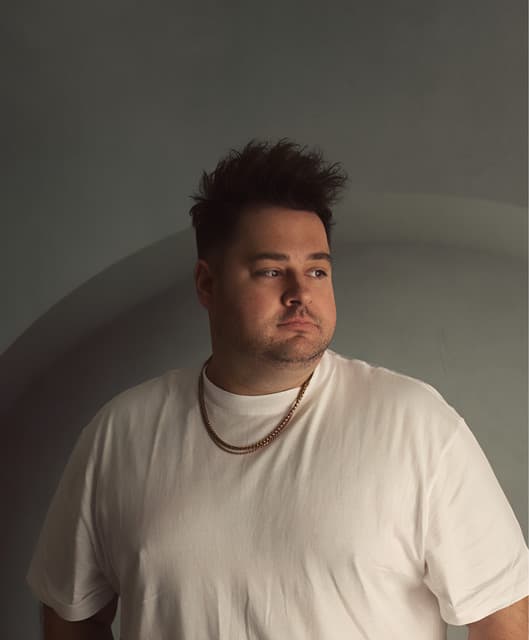 Jon Mullins