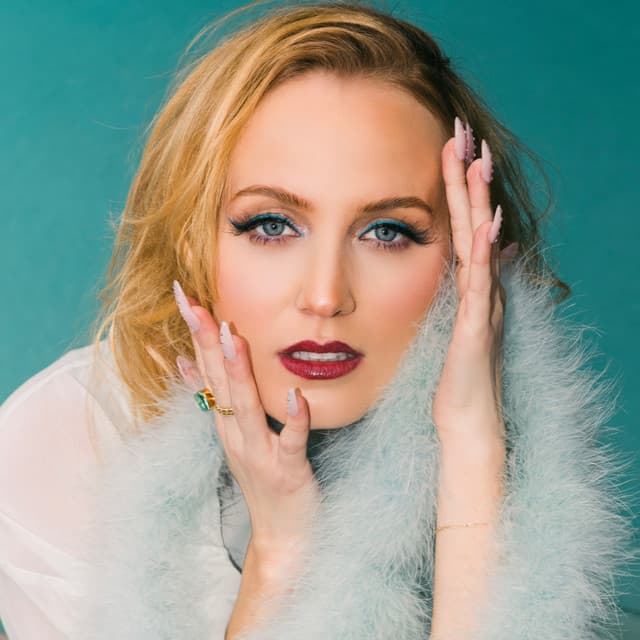 Kara Connolly