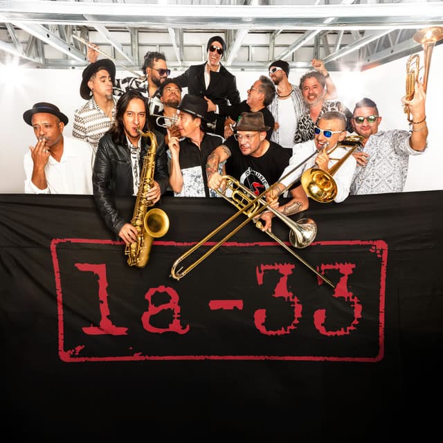 La-33