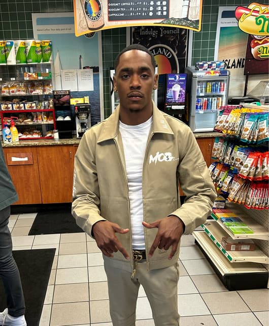 Mo Money