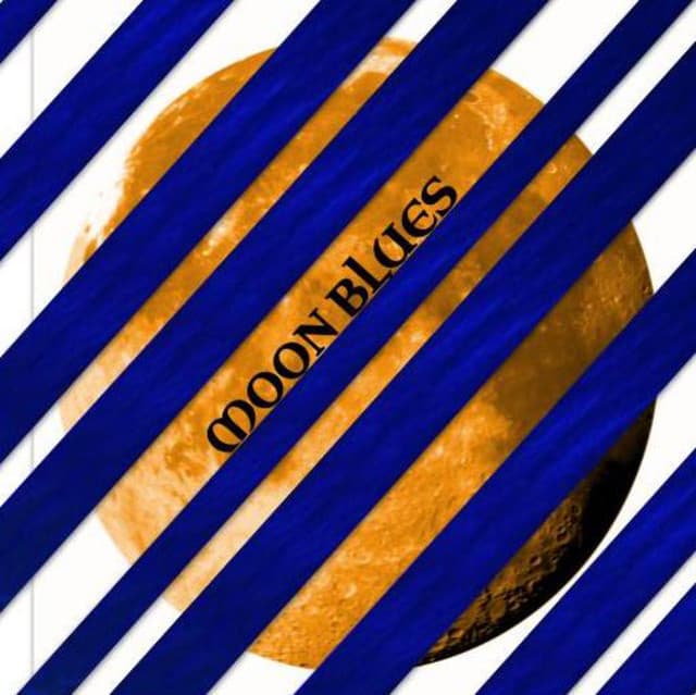 Moon blues