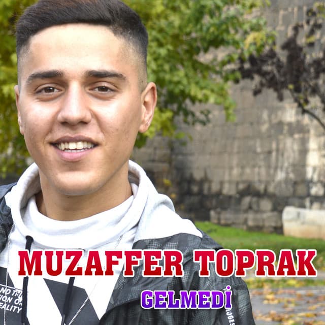 Muzaffer toprak