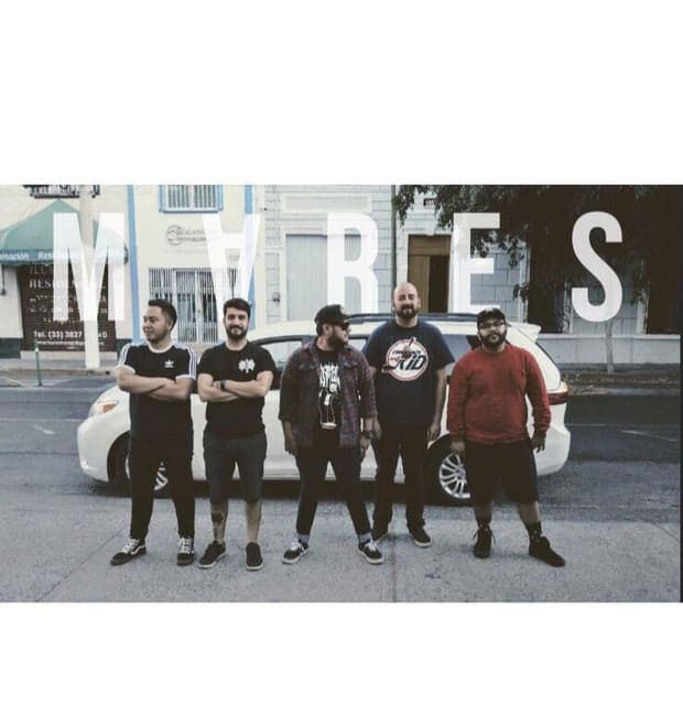 Mvres