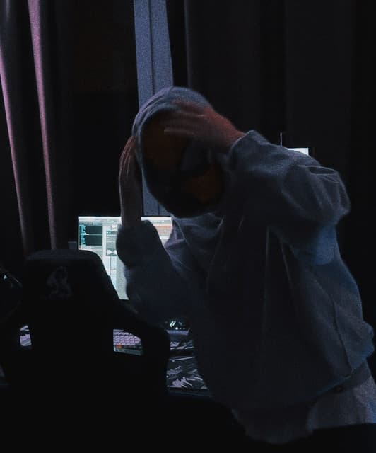 MVTRIIIX