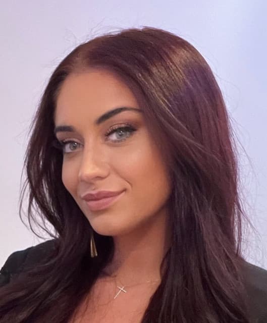 Nadine Pimanov