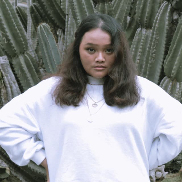 Nadya Sumarsono