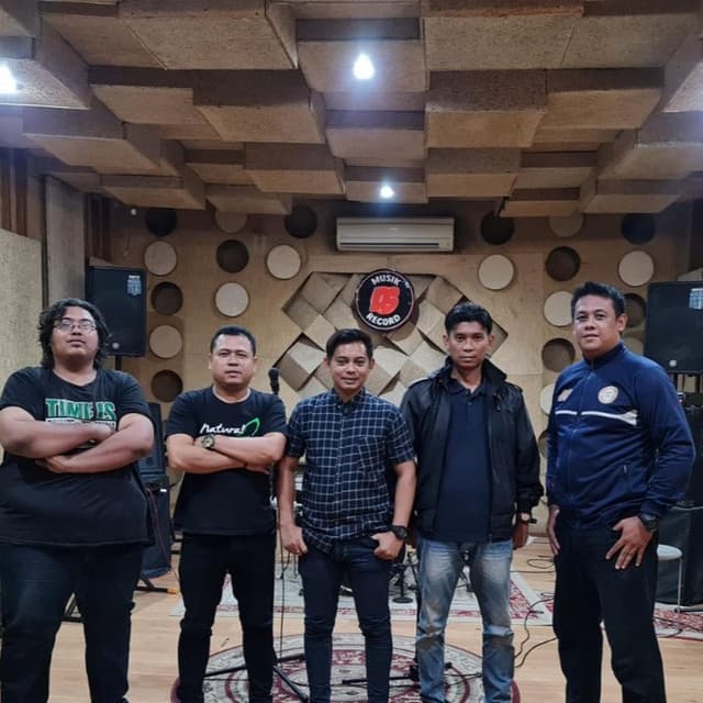 Natural Band
