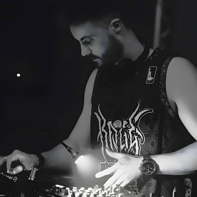 NEØ