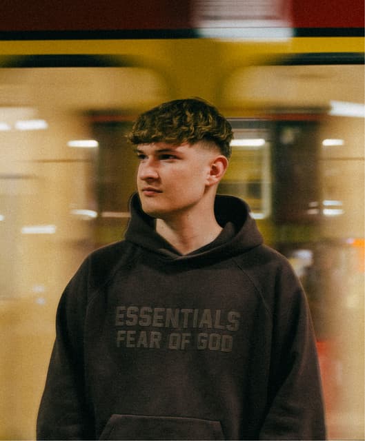 Nik Taylor