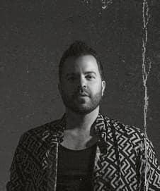 Nikos Apergis