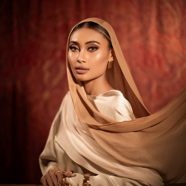 Novia Bachmid