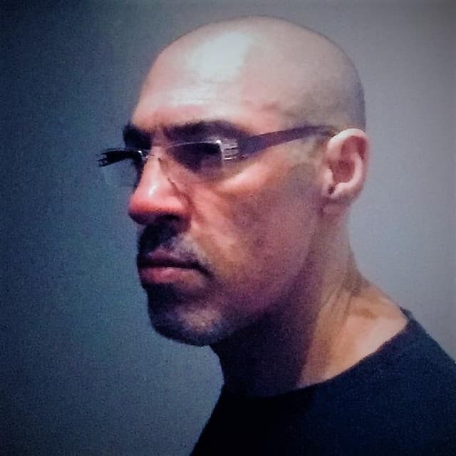 Paul Lyons
