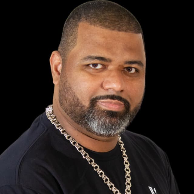 Phabyo DJ