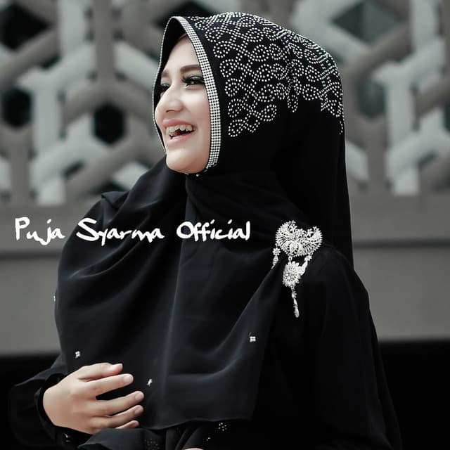 Puja Syarma Official