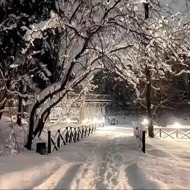 任厦