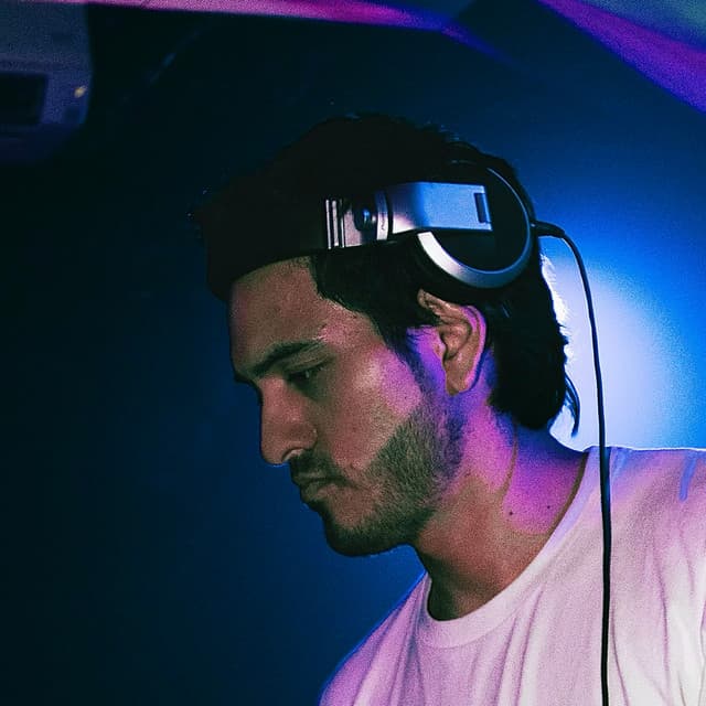 Robert Raya