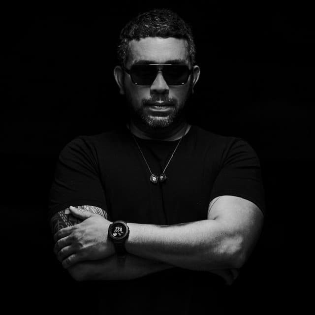 Rodolfo Flores