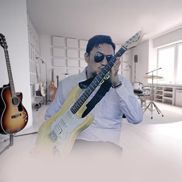 Roland Mangkuto Sutan