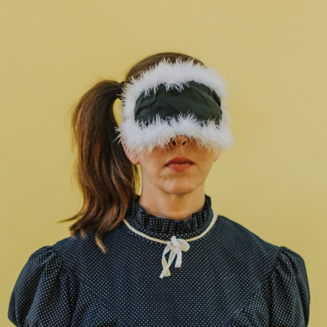 Rosie Thomas
